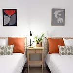 Modern 2 Bedroom Close To Center *