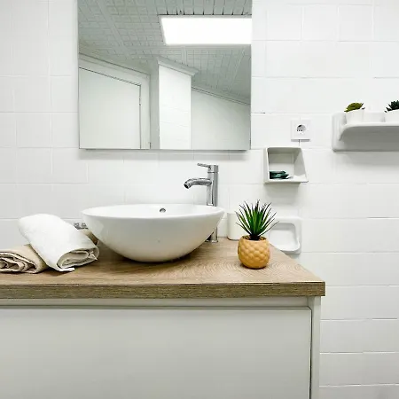 Modern 2 Bedroom Close To Center * Alicante