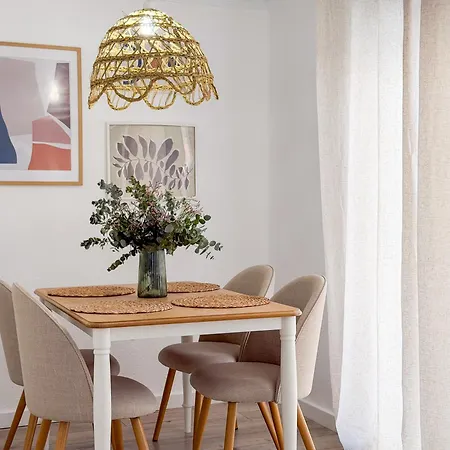 Modern 2 Bedroom Close To Center * 알리칸테